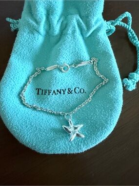 Tiffany & Co. Silver Starfish Bracelet with Robin's Egg Blue Pouch